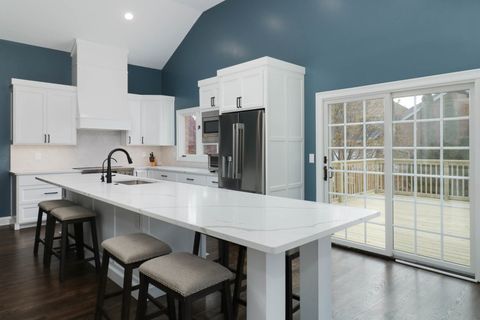 Tiny photo for 1908 Crimson Lane, Bloomington, IL 61704 (MLS # 12506927)