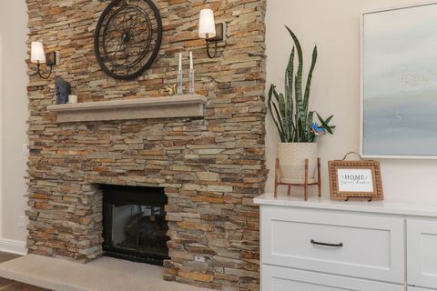 Tiny photo for 1908 Crimson Lane, Bloomington, IL 61704 (MLS # 12506927)