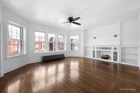 Tiny photo for 726 Hinman Avenue #2E, Evanston, IL 60202 (MLS # 12607185)