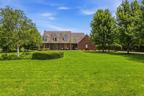 Tiny photo for 2102 Belmont Park Lane, Champaign, IL 61822 (MLS # 12686268)