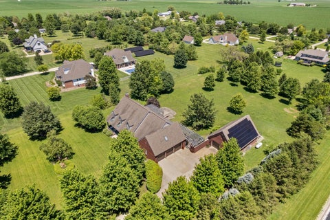 Tiny photo for 2102 Belmont Park Lane, Champaign, IL 61822 (MLS # 12686268)