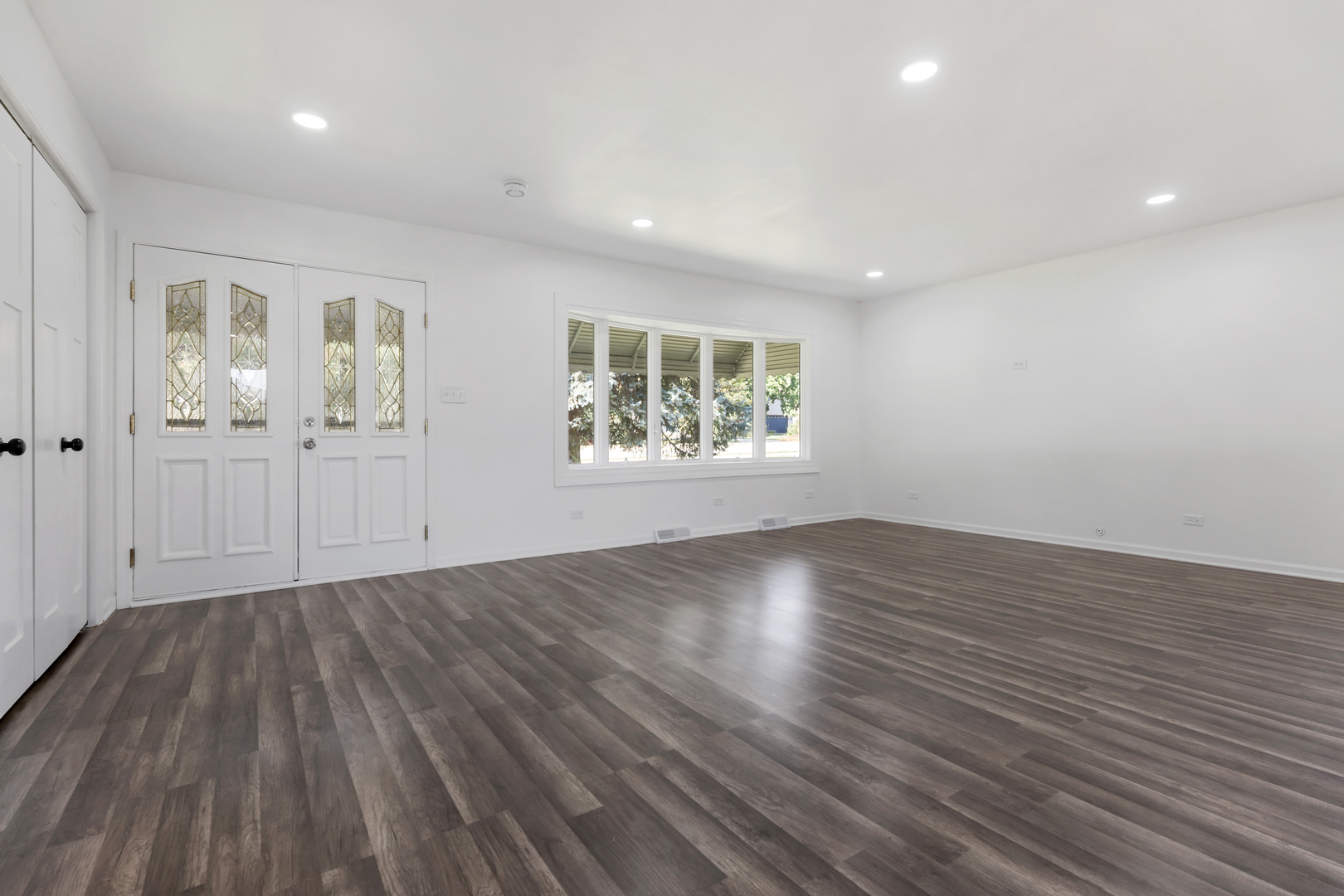 1750 W Woodland Avenue