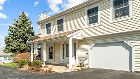 Photo of 220 Whitewood Drive, Streamwood, IL 60107 (MLS # 12624015)