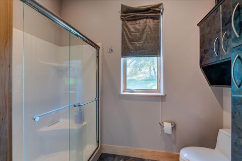 listing image 129