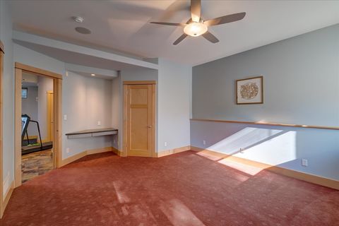 listing image 125