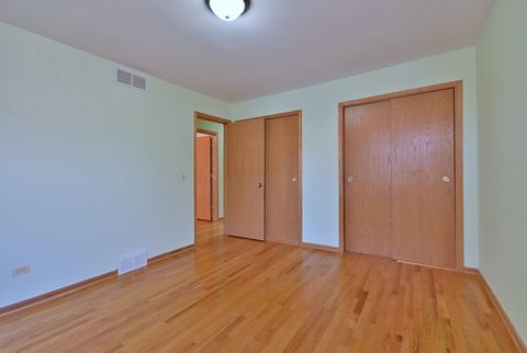 Tiny photo for 7350 W Argyle Street, Harwood Heights, IL 60706 (MLS # 12503910)