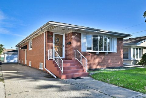 Photo of 7350 W Argyle Street, Harwood Heights, IL 60706 (MLS # 12503910) Photo of 7350 W Argyle Street, Harwood Heights, IL 60706 (MLS # 12503910)