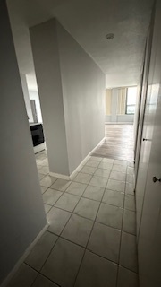 5100 N Marine Drive 24M