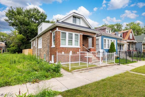Tiny photo for 6438 S Hoyne Avenue, Chicago, IL 60636 (MLS # 12736605)