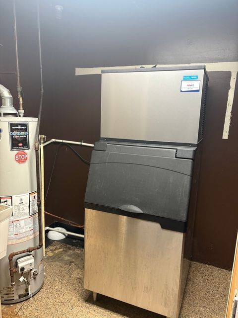 Tiny photo for 4601 W Lake Street, Melrose Park, IL 60160 (MLS # 12614035)