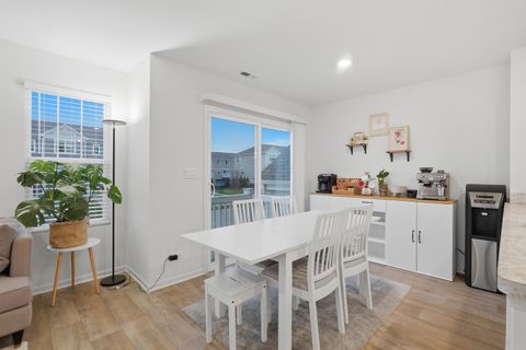 Tiny photo for 3837 Currant Lane, Elgin, IL 60124 (MLS # 12611505)