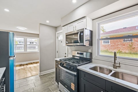 Tiny photo for 615 W 16TH Place, Chicago Heights, IL 60411 (MLS # 12765737)