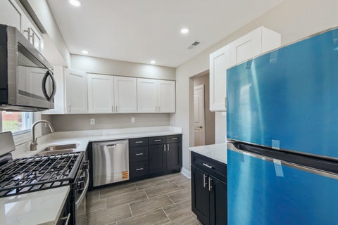 Tiny photo for 615 W 16TH Place, Chicago Heights, IL 60411 (MLS # 12765737)