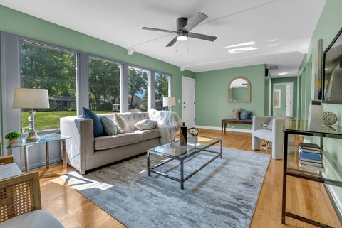 Tiny photo for 727 SKYLINE Drive, Barrington, IL 60010 (MLS # 12771508)