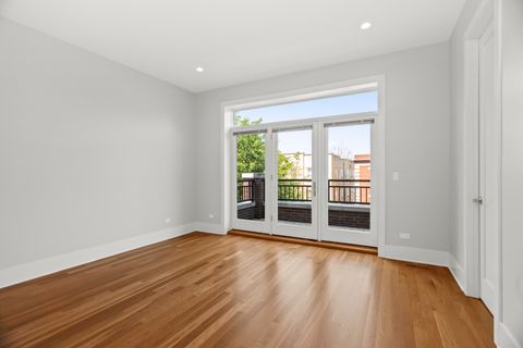Tiny photo for 4133 N Kenmore Avenue N #2S, Chicago, IL 60613 (MLS # 12489179)