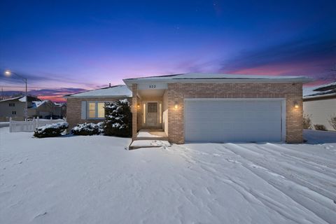 Tiny photo for 322 Central Avenue, Matteson, IL 60443 (MLS # 12555466)