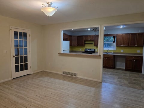 Tiny photo for 213 S Fremont Street, Tampico, IL 61283 (MLS # 12769973)