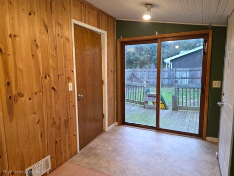 Tiny photo for 213 S Fremont Street, Tampico, IL 61283 (MLS # 12769973)