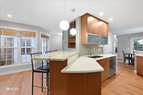 Tiny photo for 708 Citadel Drive, Westmont, IL 60559 (MLS # 12710635)