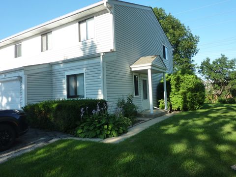 Tiny photo for 275 London Place #275, Wheeling, IL 60090 (MLS # 12330918)
