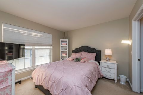 Tiny photo for 110 Lauralton Street, Lake Bluff, IL 60044 (MLS # 12554541)