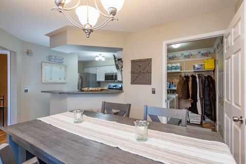 Tiny photo for 110 Lauralton Street, Lake Bluff, IL 60044 (MLS # 12554541)