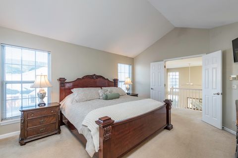 Tiny photo for 110 Lauralton Street, Lake Bluff, IL 60044 (MLS # 12554541)