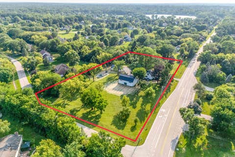 Tiny photo for 22291 W Long Grove Road, Deer Park, IL 60010 (MLS # 12726428)