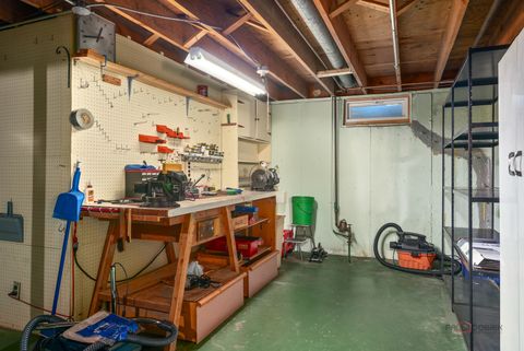 Tiny photo for 528 Ames Street, Libertyville, IL 60048 (MLS # 12688335)