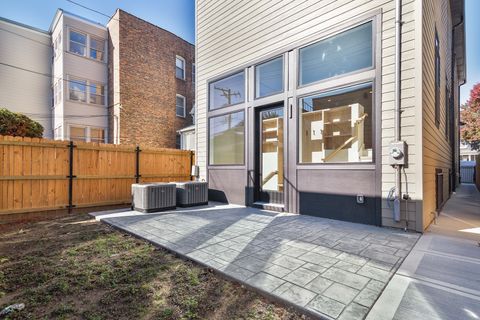 Tiny photo for 1719 W Foster Avenue, Chicago, IL 60640 (MLS # 12510840)