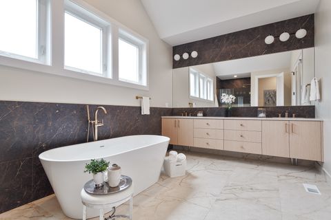 Tiny photo for 1719 W Foster Avenue, Chicago, IL 60640 (MLS # 12510840)