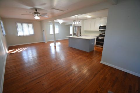 Tiny photo for Hoffman Estates, IL 60169 (MLS # 12490710)