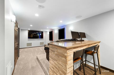 Tiny photo for 327 Miner Street, Bensenville, IL 60106 (MLS # 12701830)