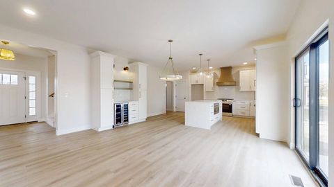 Tiny photo for 5006 Chestnut Grove Drive, Champaign, IL 61822 (MLS # 12513674)