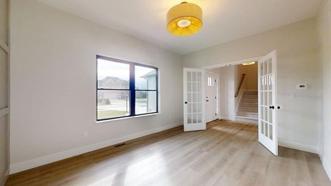 Tiny photo for 5006 Chestnut Grove Drive, Champaign, IL 61822 (MLS # 12513674)