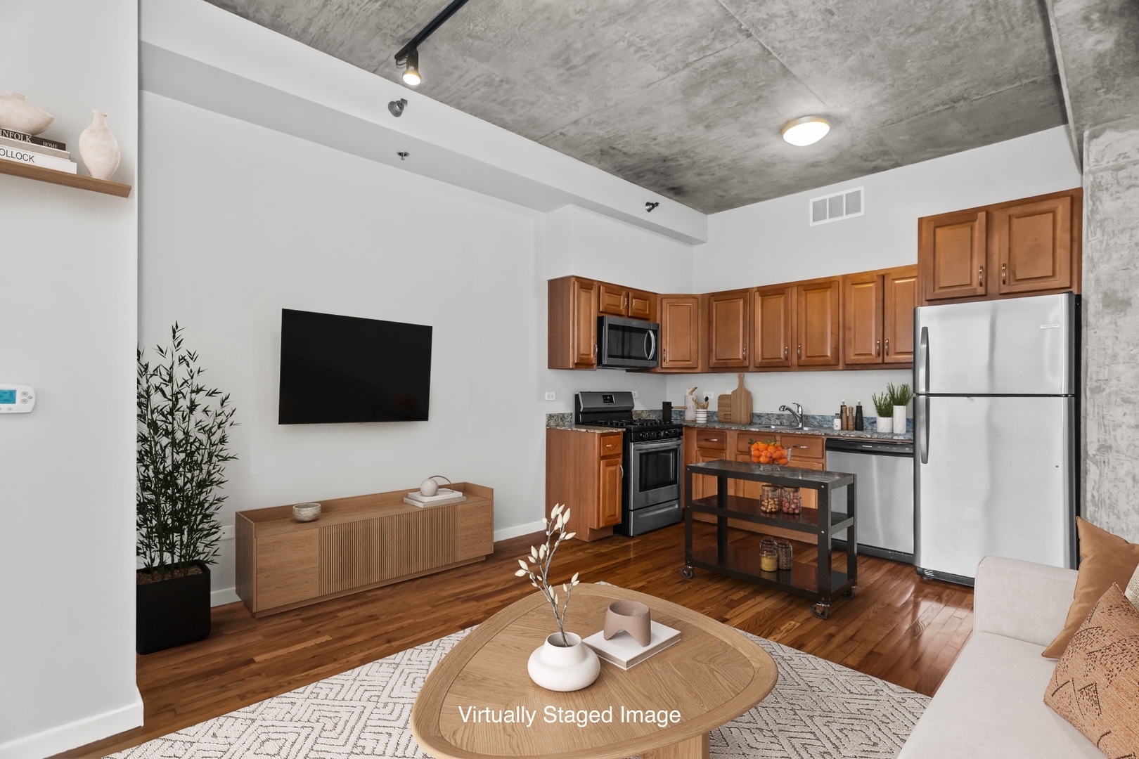 1620 S Michigan Avenue 324