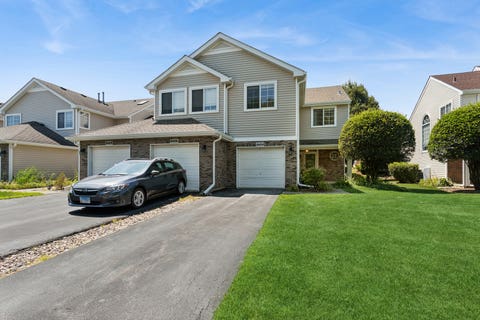 Photo of 8404 Mystic TRCE, Darien, IL 60561 (MLS # 12718363)