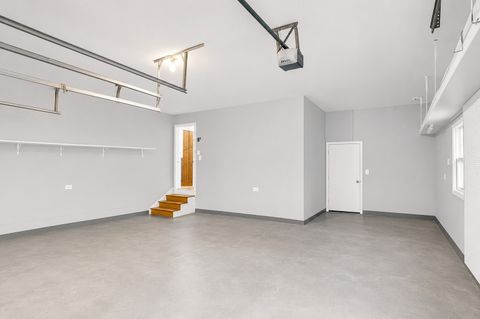 Tiny photo for 801 Waltz Court, Prospect Heights, IL 60070 (MLS # 12706409)