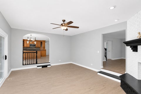 Tiny photo for 801 Waltz Court, Prospect Heights, IL 60070 (MLS # 12706409)