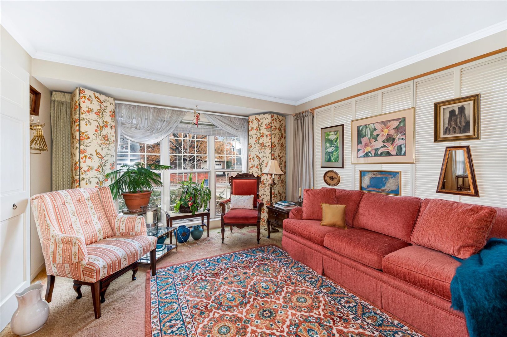 349 E Parkview Avenue