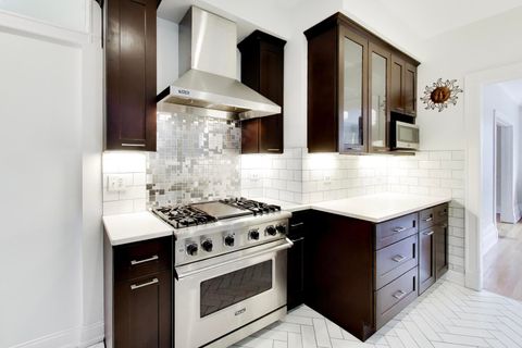 Tiny photo for 825 E Drexel Square #2, Chicago, IL 60615 (MLS # 12627810)