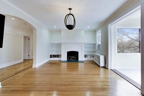 Tiny photo for 825 E Drexel Square #2, Chicago, IL 60615 (MLS # 12627810)