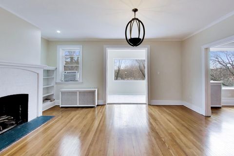Tiny photo for 825 E Drexel Square #2, Chicago, IL 60615 (MLS # 12627810)