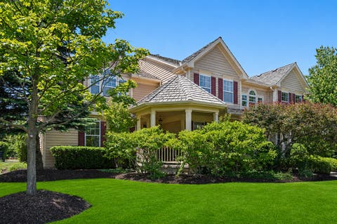 Tiny photo for 1534 Constitution Drive, Glenview, IL 60026 (MLS # 12683348)