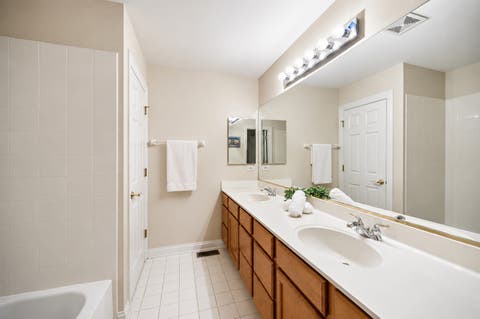 Tiny photo for 1534 Constitution Drive, Glenview, IL 60026 (MLS # 12683348)