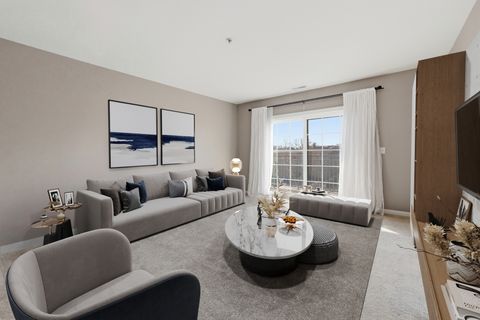 Tiny photo for 14 S Prospect Street #402, Roselle, IL 60172 (MLS # 12587331)