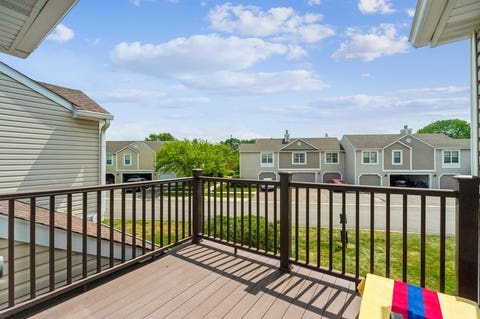 Tiny photo for 634 LE PARC Circle #634, Buffalo Grove, IL 60089 (MLS # 12697069)