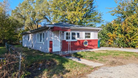 Tiny photo for 1607 S Joliet Street, Joliet, IL 60436 (MLS # 12508217)