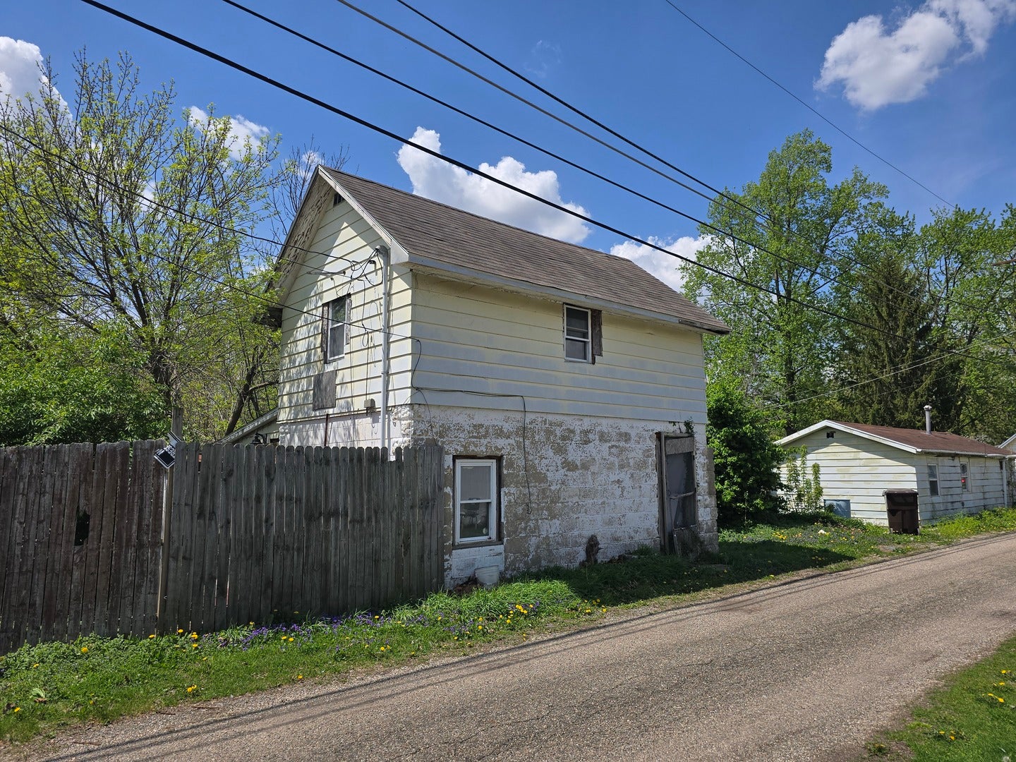 1518 Broadway Street