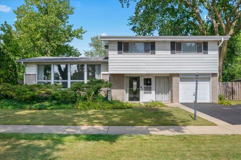 2920 Harrison Street Glenview IL 60025